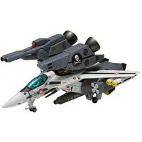 1/100 Scale Model Kit - Super Dimension Fortress Macross