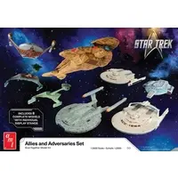 1/2500 Scale Model Kit - Star Trek