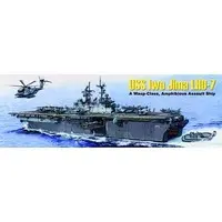 1/350 Scale Model Kit - Warship plastic model kit / SH-60B Seahawk & McDonnell Douglas AV-8B Harrier II