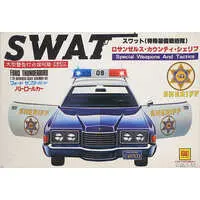 1/24 Scale Model Kit - Ford