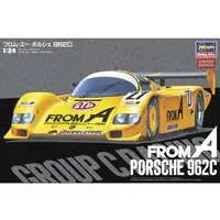 1/24 Scale Model Kit - Porsche