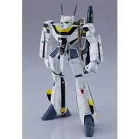 PLAMAX - 1/72 Scale Model Kit - Super Dimension Fortress Macross / VF-1S Battroid Valkyrie & Ichijo Hikaru