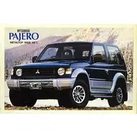 1/24 Scale Model Kit - Mitsubishi / PAJERO