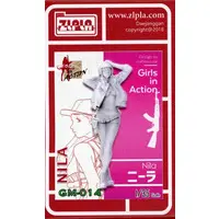 1/35 Scale Model Kit - Girls in action series