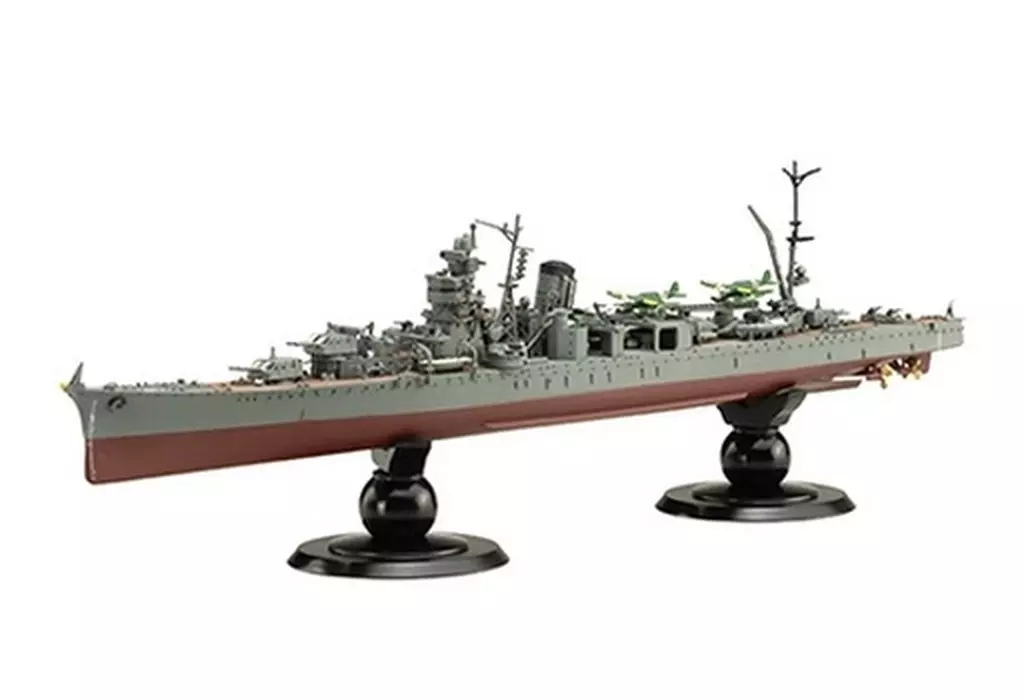 1/700 Scale Model Kit - Light cruiser