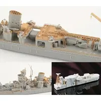 1/700 Scale Model Kit - Light cruiser