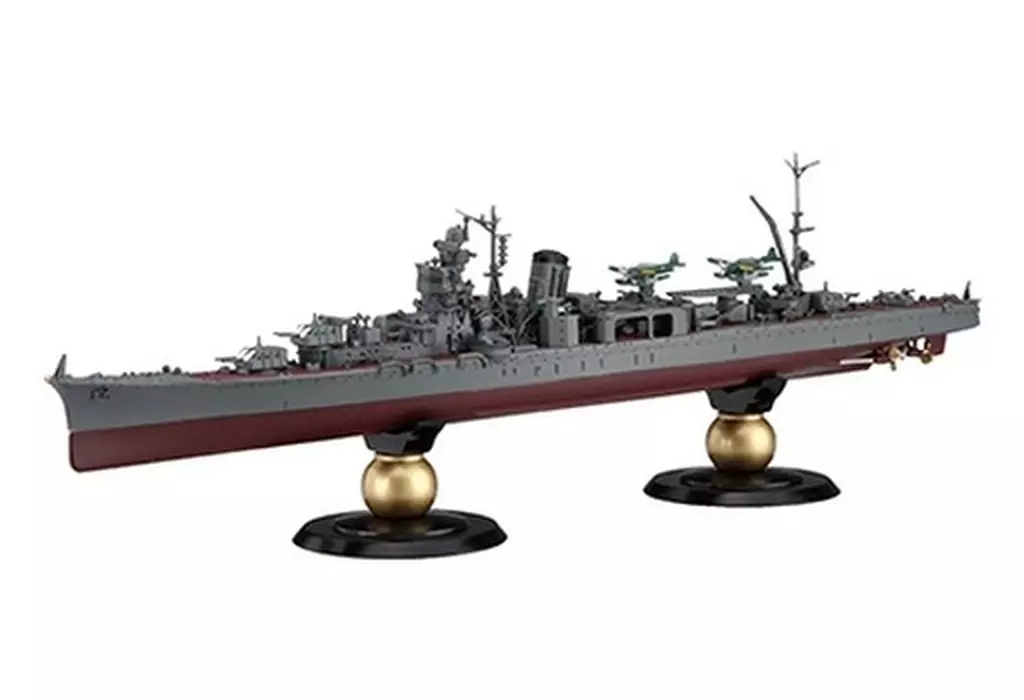 1/700 Scale Model Kit - Light cruiser