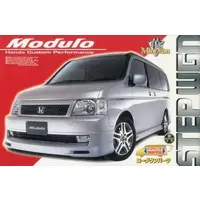 1/24 Scale Model Kit - Minivan