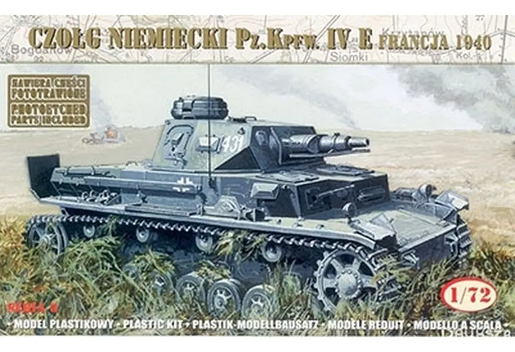 1/72 Scale Model Kit - Tank