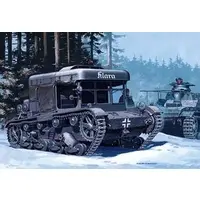 1/35 Scale Model Kit (1/35 独・C7Pトラクター・クララ牽引用クレーン付 [MR359002])