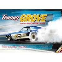 Plastic Model Kit - Vehicle