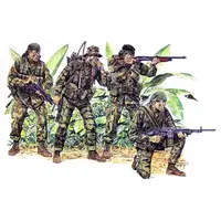 1/35 Scale Model Kit - People/Animals