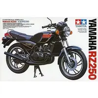 1/12 SCALE YAMAHA RZ250 Model Kit