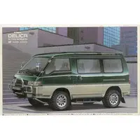 1/24 Scale Model Kit - Vehicle