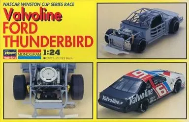 1/24 Scale Model Kit - Ford