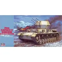 1/72 Scale Model Kit - Tank