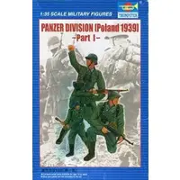 1/35 Scale Model Kit - People/Animals