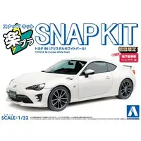 TOYOTA 86(crystal white pearl) Model Kit