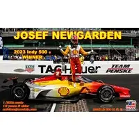 Plastic Model Kit - Vehicle