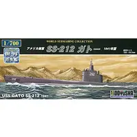 1/700 Scale Model Kit - World Submarine Collections