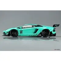 LB-WORKS Lamborghini Aventador Limited Edition Ver.2 Model Kit