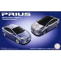 1/24 Scale Model Kit - Vehicle