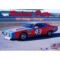 1/25 Scale Model Kit - Dodge / Dodge Charger