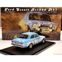 1/24 Scale Model Kit - Ford