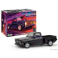 1/25 Scale Model Kit - Chevrolet