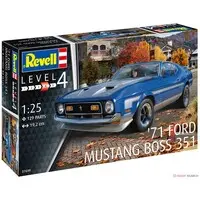 1/25 Scale Model Kit - Ford