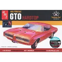 1/25 Scale Model Kit - Pontiac