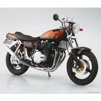 1/12 KAWASAKI Z2 750RS '73 CUSTOM Model Kit