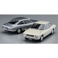 1/24 Scale Model Kit - Isuzu
