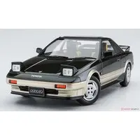 1/24 Scale Model Kit - Vehicle