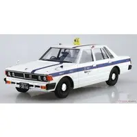 1/24 430CEDRIC SEDAN 200STANDARD PRIVATELY OWNED TAXI Model Kit
