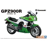 1/12 Kawasaki ZX900A GPZ900R Ninja '85 Model Kit