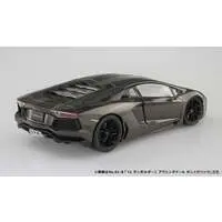 '11 Lamborghini Aventador Green Model Kit
