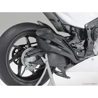 1/12 SCALE Team SUZUKI ECSTAR GSX-RR '20 Model Kit
