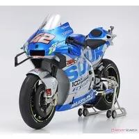 1/12 SCALE Team SUZUKI ECSTAR GSX-RR '20 Model Kit