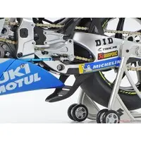 1/12 SCALE Team SUZUKI ECSTAR GSX-RR '20 Model Kit