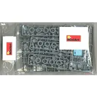 1/35 Scale Model Kit - Mercedes-Benz