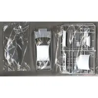 1/24 NISSAN F50 CIMA/PRESIDENT '03 Model Kit