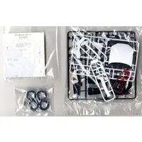 1/24 Scale Model Kit - The Model Car - NISSAN / SKYLINE