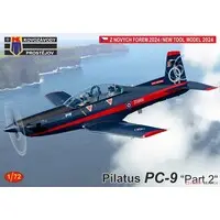 1/72 Scale Model Kit - Trainer aircraft