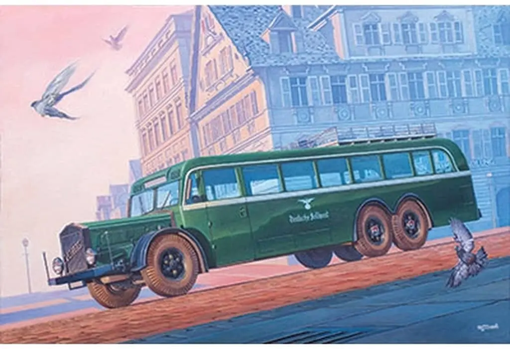 1/35 Scale Model Kit - Vehicle