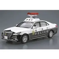1/24 TOYOTA GRS210 CROWN PATROL CAR FOR PATROL '16 Model Kit