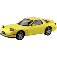 ε֮fini FD3S RX-7Red(Competition Yellow Mica) Model Kit