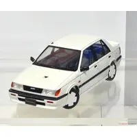 1/24 Scale Model Kit - Isuzu