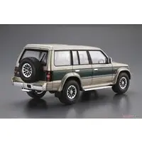 1/24 Scale Model Kit - The Model Car - Mitsubishi / PAJERO