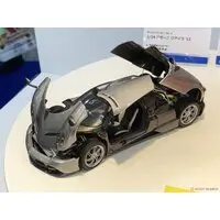 1/24 Scale Model Kit - Lamborghini / Countach